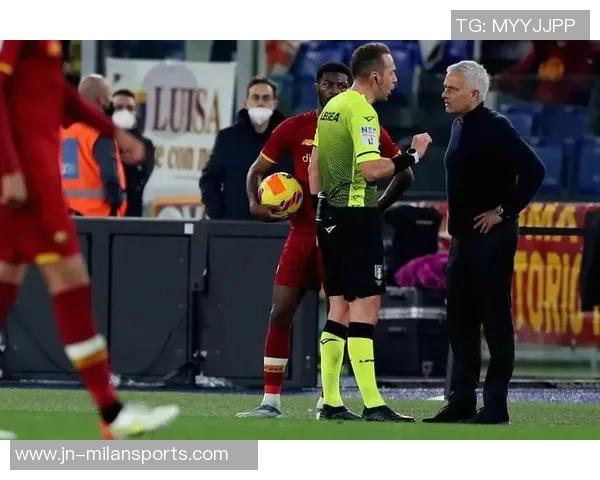 梅阿查之孙谈球场拆除计划感慨遗憾与苦涩情怀 梅阿查之孙谈球场拆除计划感慨遗憾与苦涩情怀