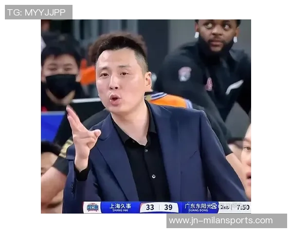 迈阿密后卫直言攻防转换失误每位球员需承担责任与教练无关 迈阿密后卫直言攻防转换失误每位球员需承担责任与教练无关