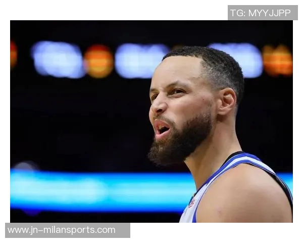 库里坚定信念勇敢迎战西部强敌全力冲击总冠军目标 库里坚定信念勇敢迎战西部强敌全力冲击总冠军目标