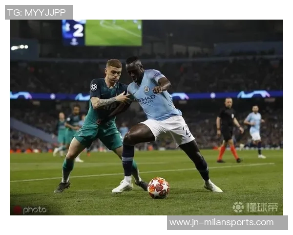 曼晚分析尼科挑战罗德里位置需理解与支持的复杂性