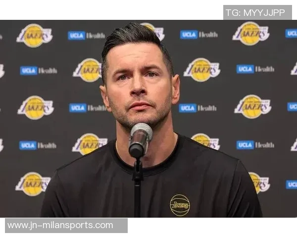 雷迪克透露揭幕战首发阵容剩余比赛将视情况而定