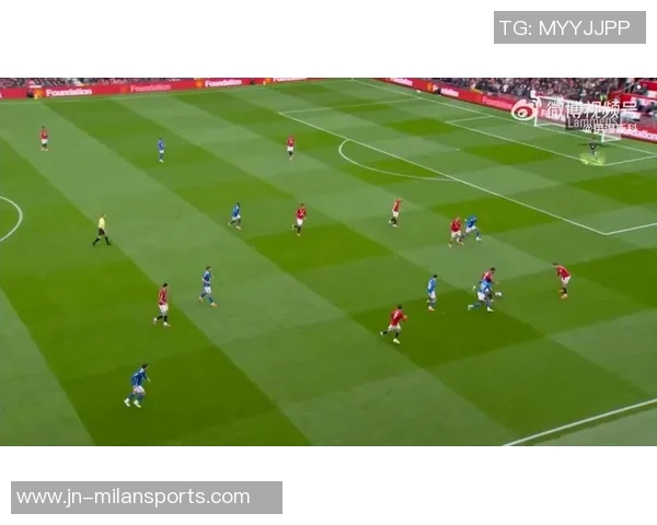 费迪南德称赞拉门斯稳定表现提升全队信心助力战胜桑德兰