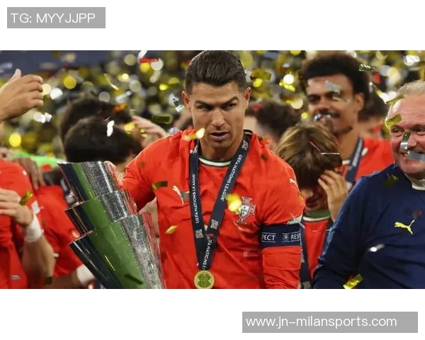 葡萄牙国家队10月集训名单公布C罗领衔众星菲利克斯B费入选坎塞洛缺席