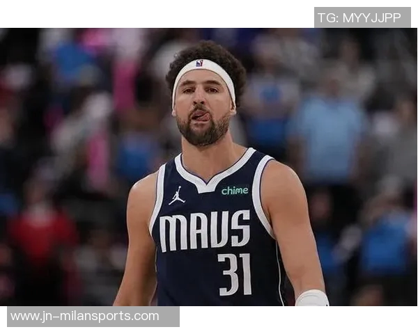 克莱状态回暖三分球表现出色11投5中贡献14分1篮板