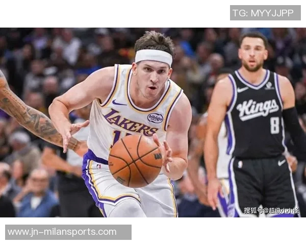 湖人缺少东詹却被里夫斯打爆德罗赞拉文表现为何不敌对手