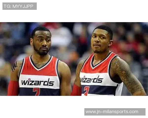 卢表示比尔今日缺席对抗训练仅进行投篮练习状态仍需观察