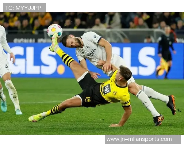 多特蒙德杯赛失利后全力争夺德甲亚军并直通欧冠16强 多特蒙德杯赛失利后全力争夺德甲亚军并直通欧冠16强